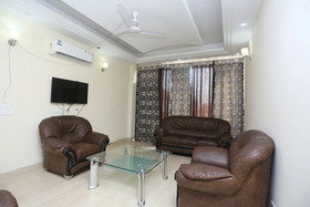 Crystal Residency By OYO Rooms