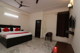 Delta Square By OYO Rooms