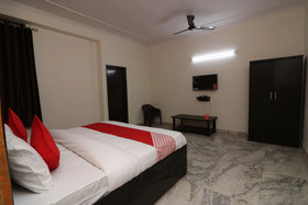 Delta Square By OYO Rooms