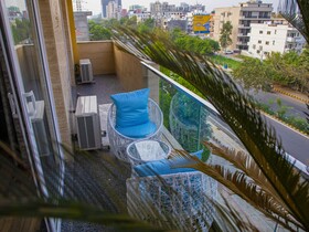 Dev Royale Hotel