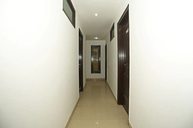 DLF Phase 4 by OYO Rooms