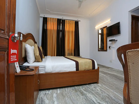 DS Cyber Residency by OYO Rooms