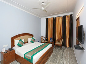 DS Cyber Residency by OYO Rooms