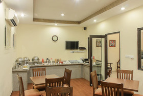 Enkay Residency V Block DLF Phase 3