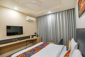 Fabhotel Prime Luxe Stayz Moulsari Avenue