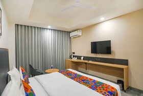 Fabhotel Prime Luxe Stayz Moulsari Avenue