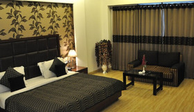Hari’s Court Inns & Hotels, Gurgaon