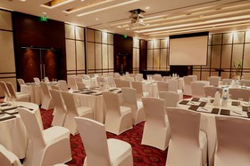 DoubleTree by Hilton Gurugram Baani Square