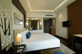 DoubleTree by Hilton Gurugram Baani Square