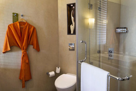 DoubleTree by Hilton Gurugram Baani Square