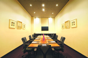DoubleTree by Hilton Gurugram Baani Square