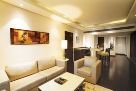 DoubleTree by Hilton Gurugram Baani Square