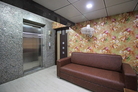 Homely Hotel By OYO Rooms
