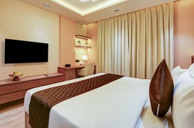 Hotel 91 City Centre Sector 52