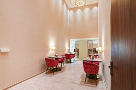 Hotel 91 City Centre Sector 52