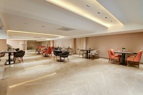 Hotel 91 City Centre Sector 52