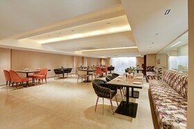 Hotel 91 City Centre Sector 52