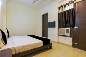 Hotel Artemis 699