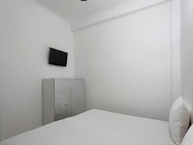 Hotel Black by OYO Rooms