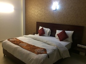 Hotel Ds Mezbaan