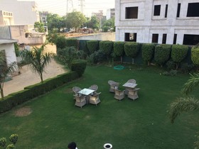 Hotel Ds Mezbaan