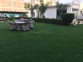 Hotel Ds Mezbaan