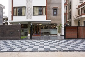 Hotel Golf Inn Golf Course Road