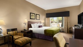 Hotel Golf View Suites