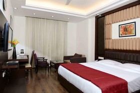 Hotel Golf View Suites