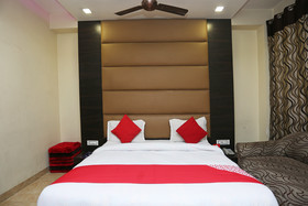 Hotel Samrat