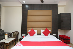 Hotel Samrat