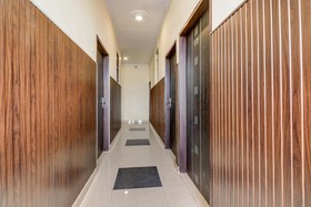 Hotel Sapphire by OYO Rooms