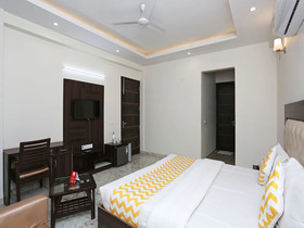 Hotel Tavishk by OYO Rooms