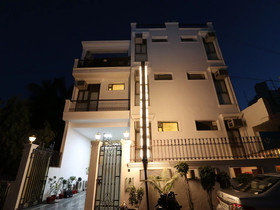 Hotel Vaishnoi Inn