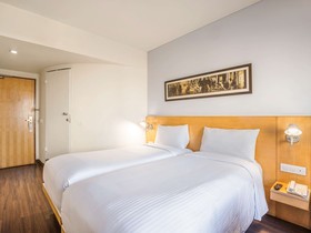 ibis Gurgaon Golf Course Road Hotel