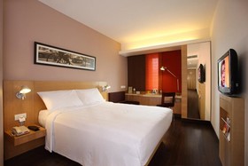 ibis Gurgaon Golf Course Road Hotel