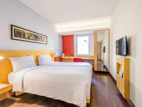 ibis Gurgaon Golf Course Road Hotel
