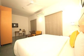 bloom Boutique | Signature Towers