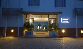 bloom Boutique | Signature Towers