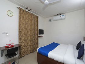 K V Complex by OYO Rooms