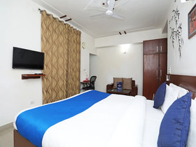 K V Complex by OYO Rooms