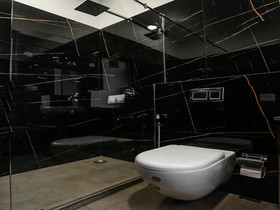 Lime Wood Stay By OYO Rooms