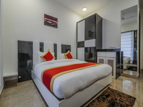 Lime Wood Stay By OYO Rooms