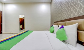 M2M Residency by Treebo Hotels