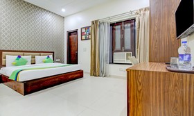 M2M Residency by Treebo Hotels