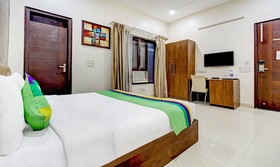 M2M Residency by Treebo Hotels