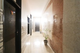 Main View Guest House by OYO Rooms