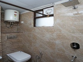Niketan Medanta By OYO Rooms