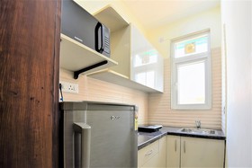 Olive Service Apartment-Golf Course Road