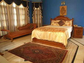 Om Vilas
